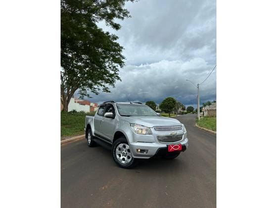 CHEVROLET S10 2.4 LTZ 4X2 CD 8V FLEX 4P MANUAL CHEVROLET S10 2.4 LTZ 4X2 CD 8V FLEX 4P MANUAL